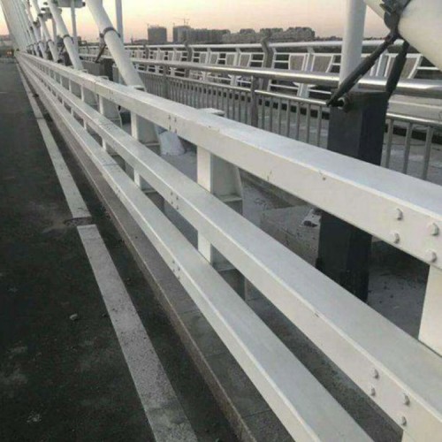 防撞护栏